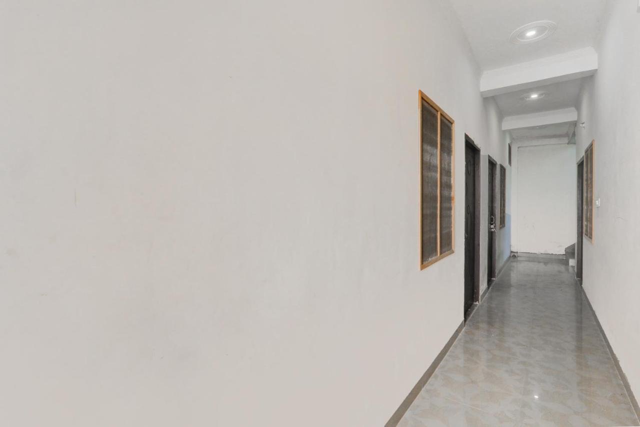 Oyo Flagship Shine Hotel Chinhat Экстерьер фото