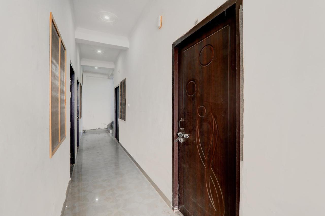 Oyo Flagship Shine Hotel Chinhat Экстерьер фото